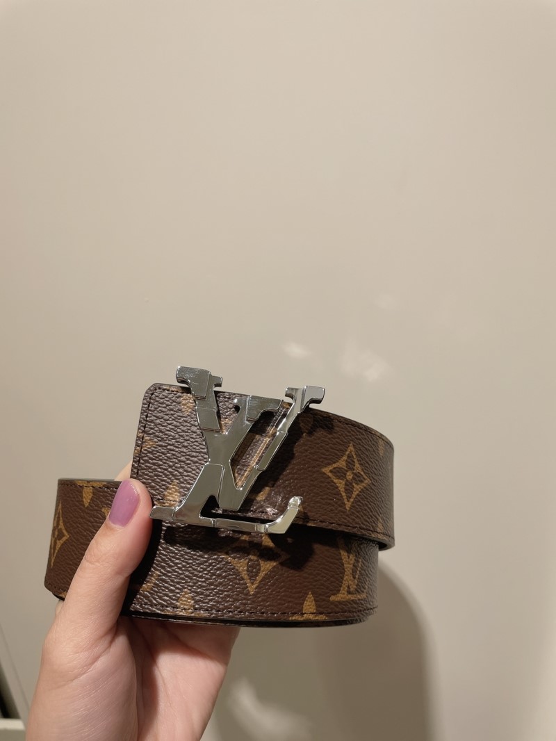 LOUIS VUITTON Belts